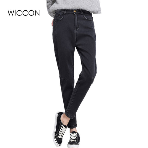Black jeans woman