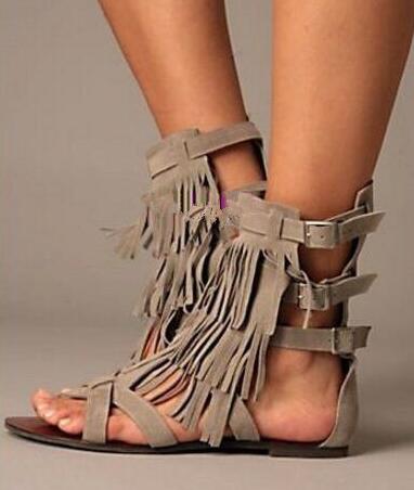 Grey/black tassels flat