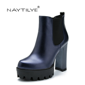 High heels boots