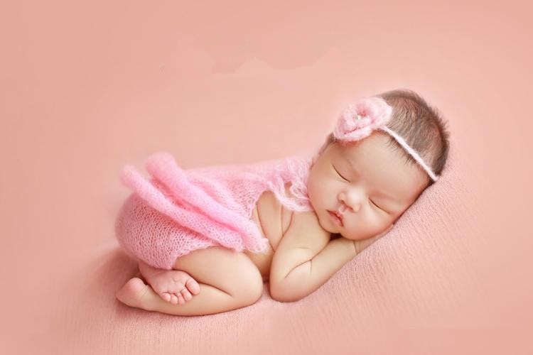 Knitted Baby Clothes