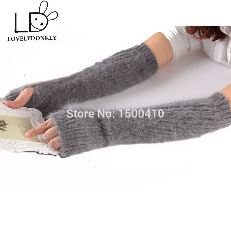 LOVELYDONKEYMink cashmere gloves