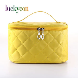 Luckyeon Plaid Makeup
