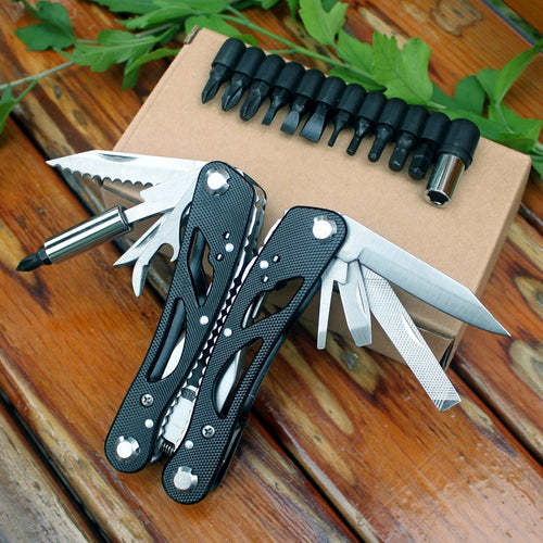 Multifunctional Folding Plier