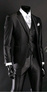 Newest Groom Tuxedo