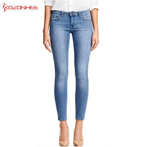 Stretching Skinny Jeans