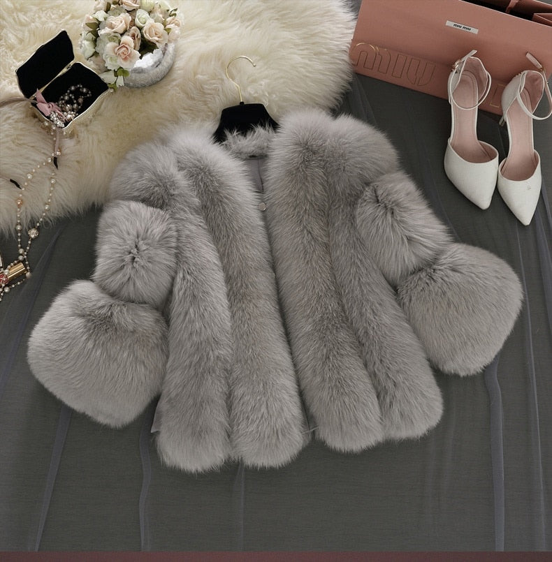 Uwback Faux Fur