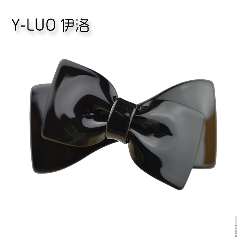 Women headwear bow