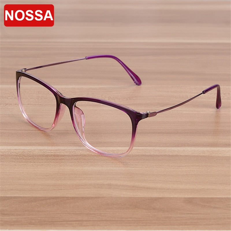 Women's Fashion Myopia
