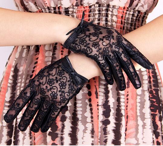 ladies fashion wrist